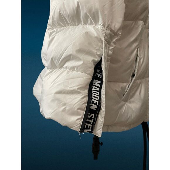 STEVE MADDEN White & Black Puffer Coat, Size 3X - Picture 4 of 12